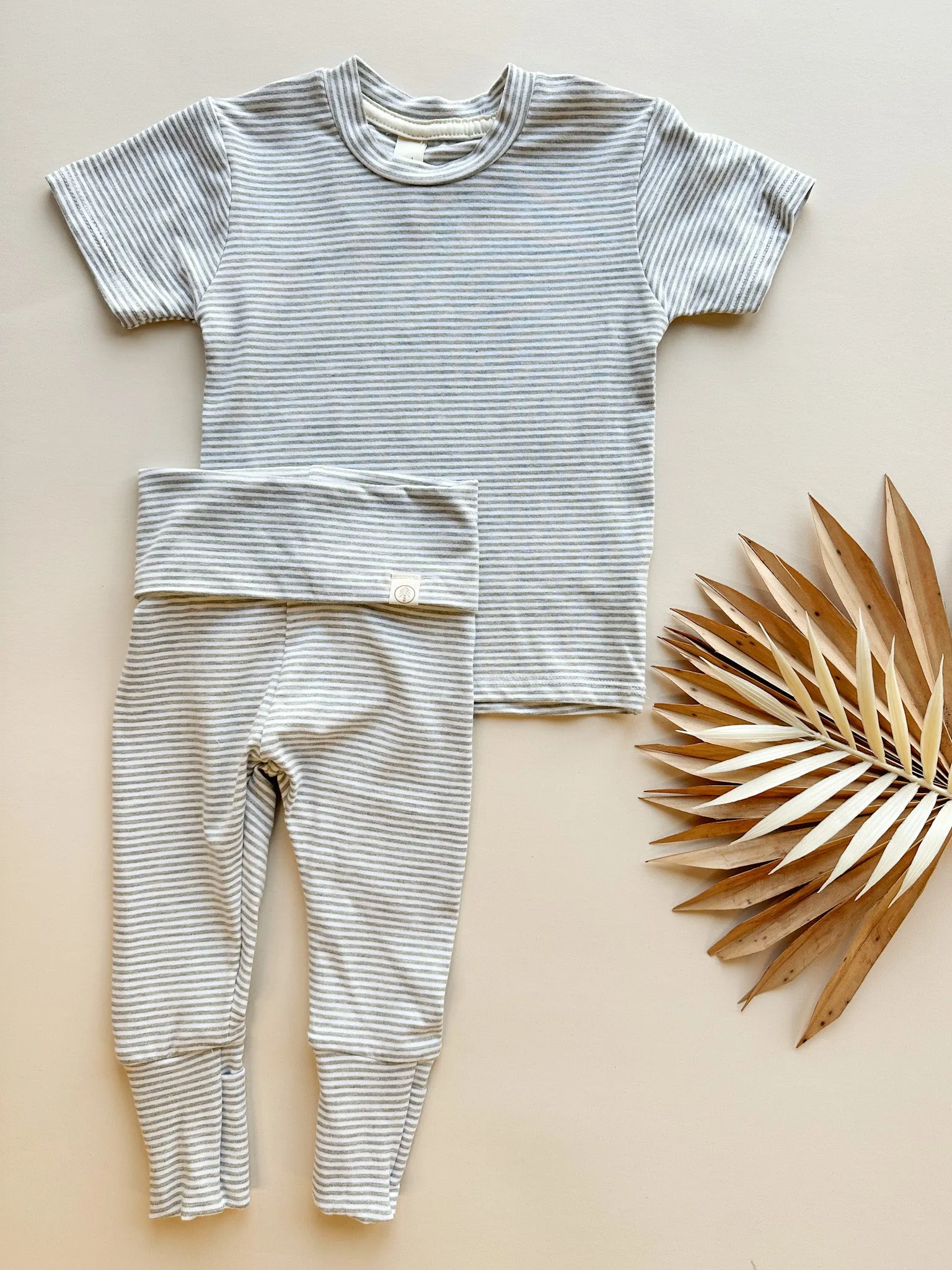 0/3m, 3/6m | Short Sleeve Essential Tee | Gray Stripe | Bamboo Organic Cotton