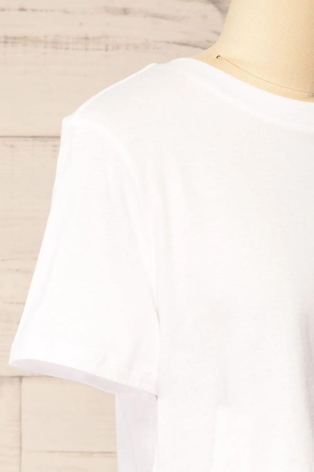 Akita White | Cotton Cropped T-Shirt