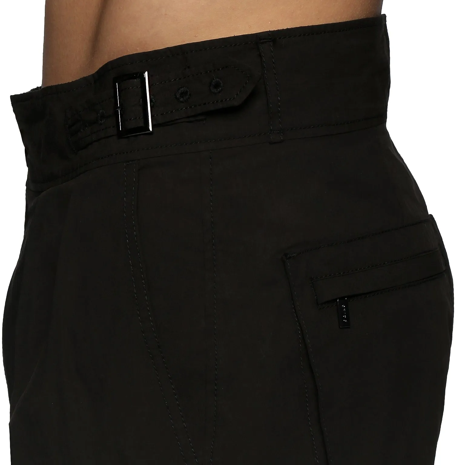 Black Etna Short