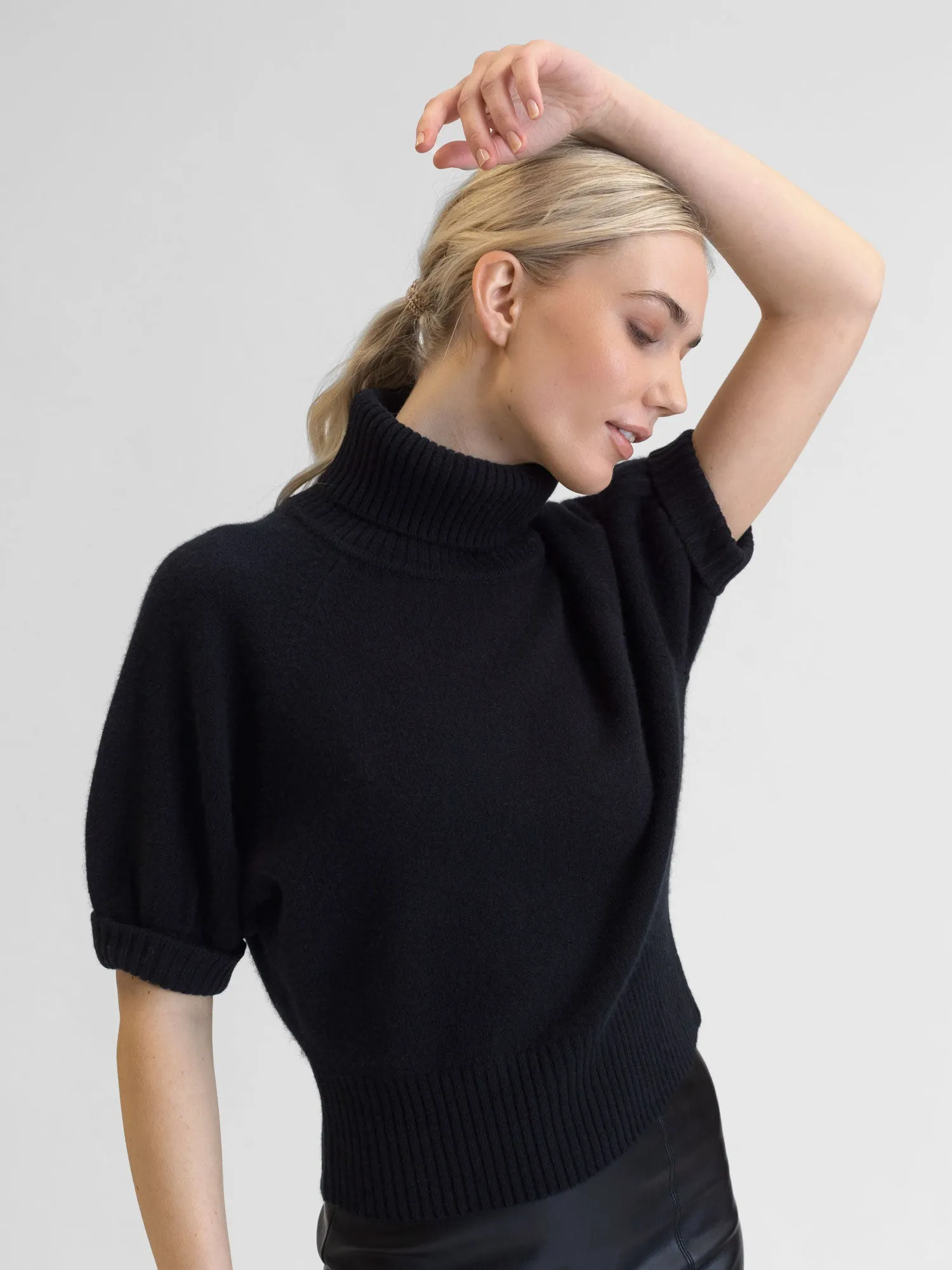 Cashmere sweater "Una" - black