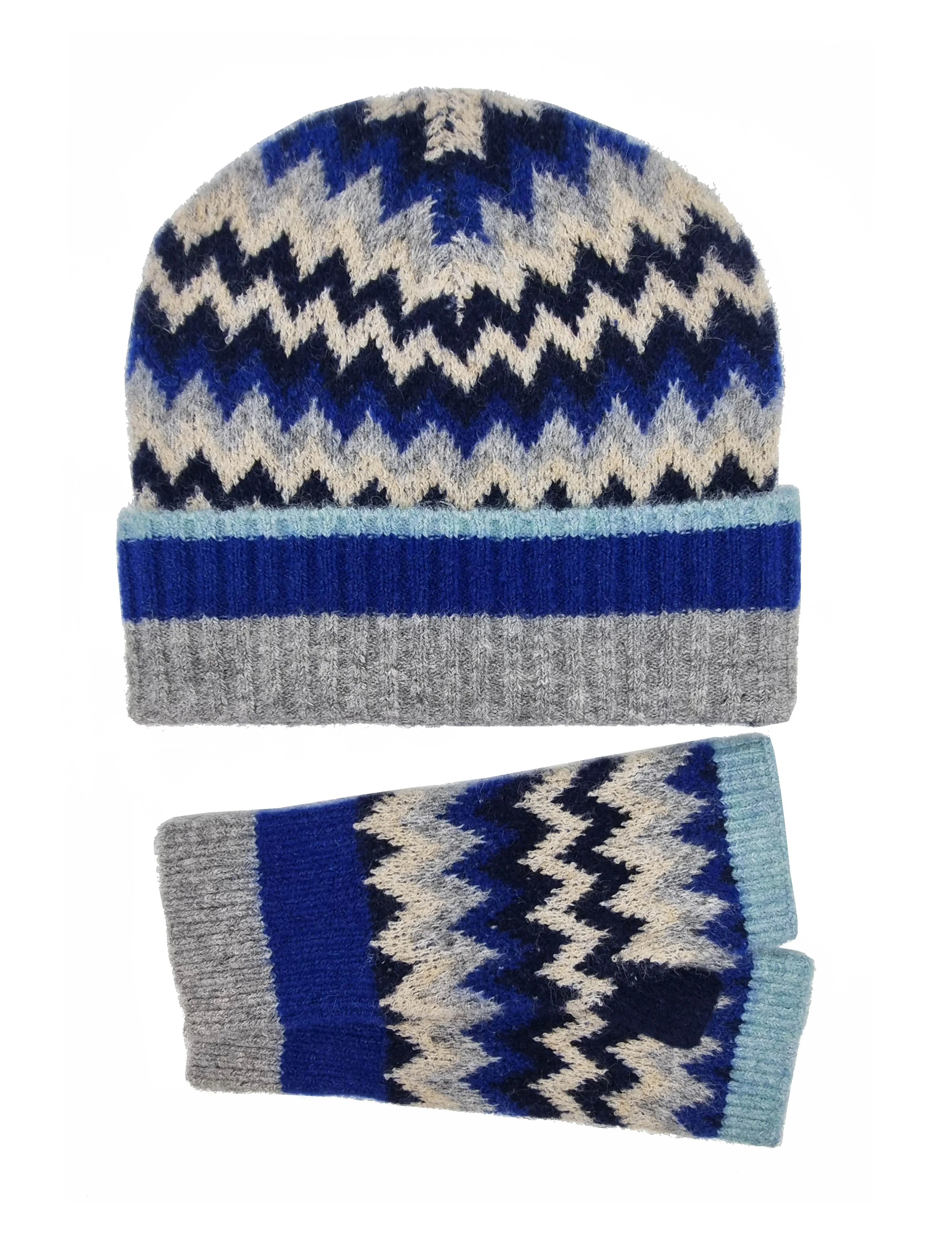 DORA CHEVRON BEANIE IN NAVY MIX