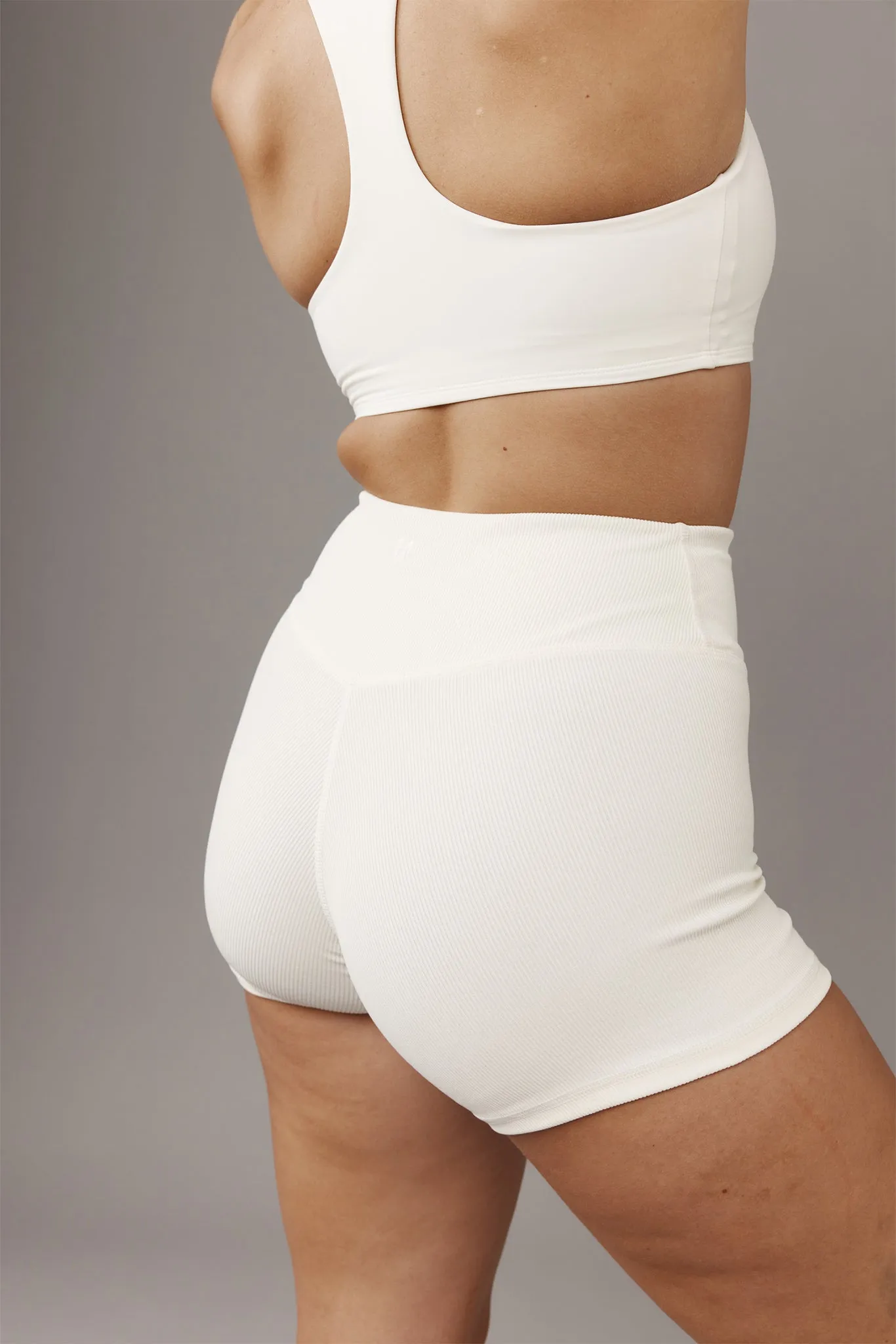 Elysian Short 4.5" - Ivory Lightweight Rib