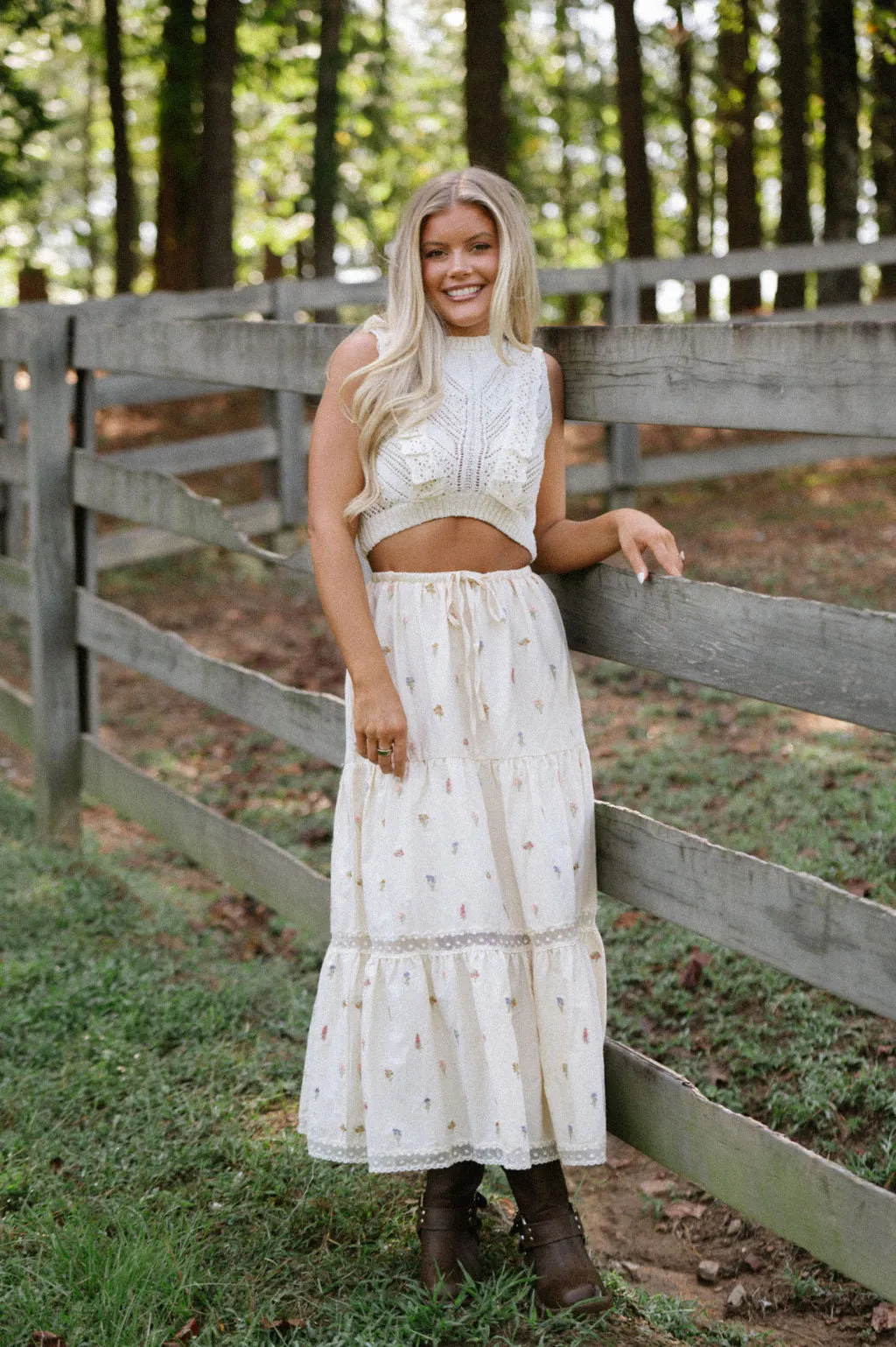 Floral Embroidered Lace Skirt-Cream