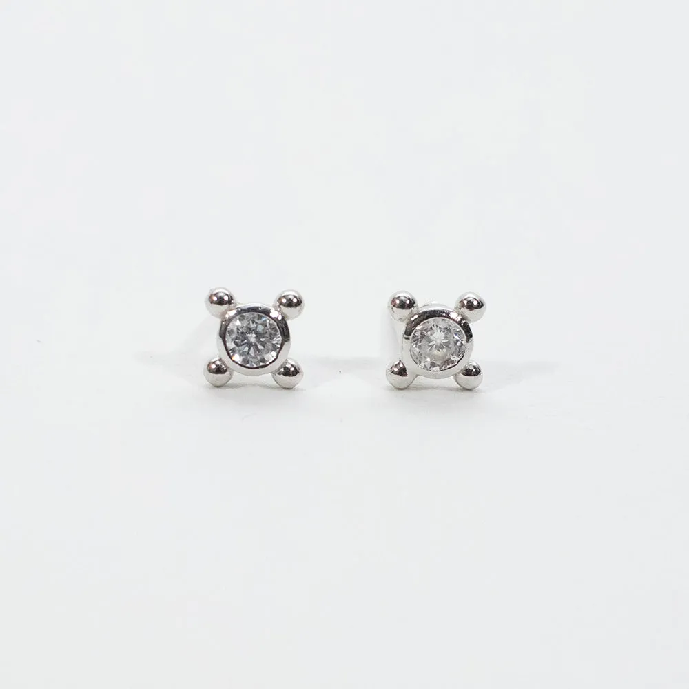 Gismo CZ Star Studs