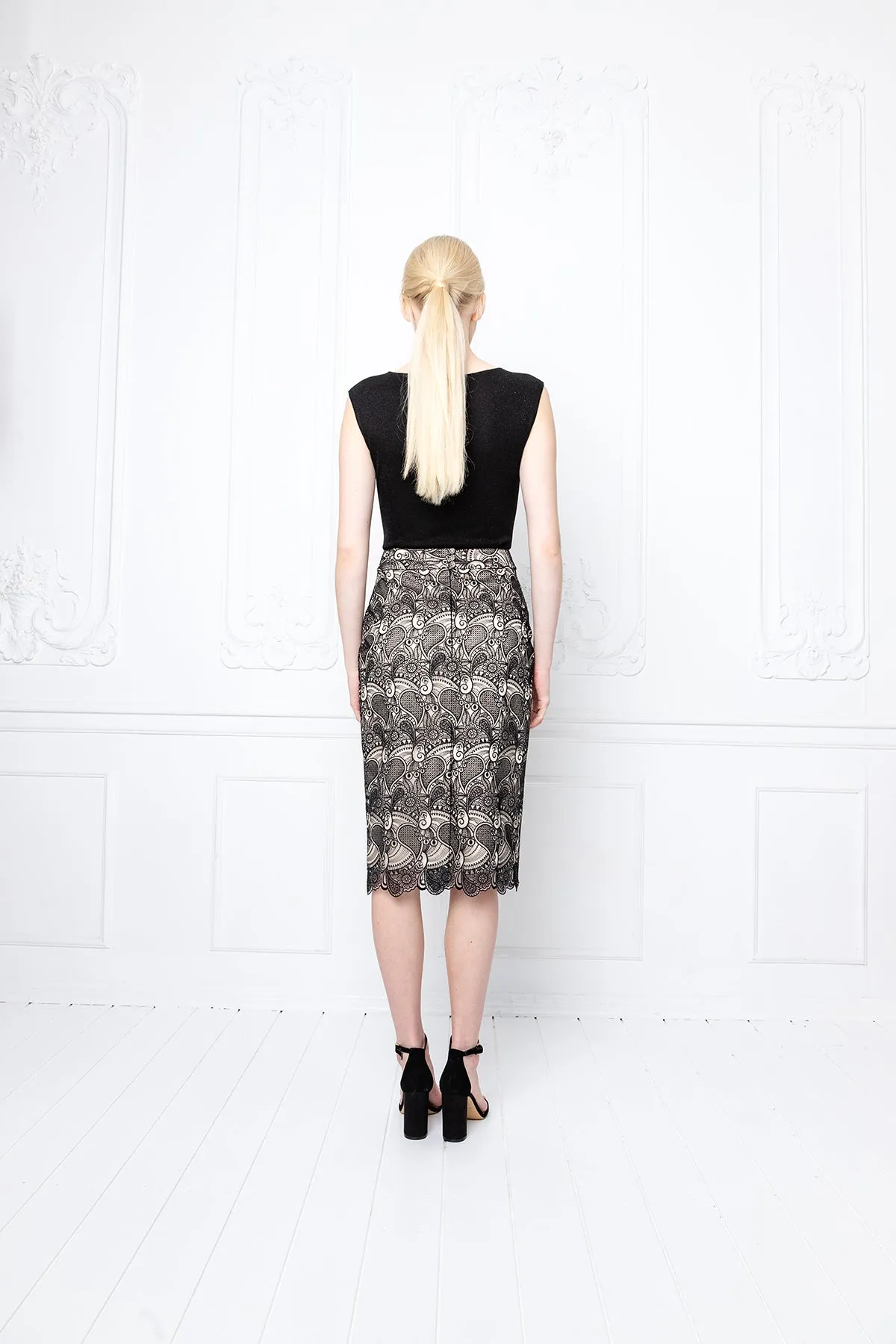 RUBIA BLACK LACE PENCIL SKIRT